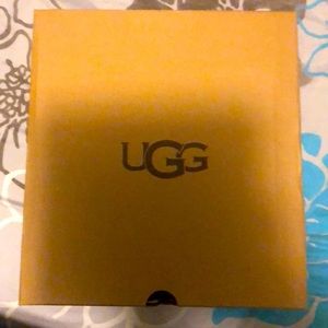 Ugg Classic Charm Mini- Brand New Never Worn.
